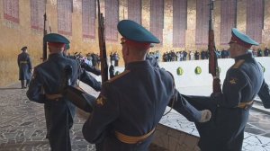 Смена Почётного Караула на Мамаевом Кургане, Волгогра