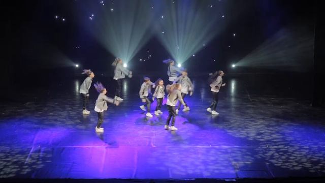 28 Ю 10 Манатик