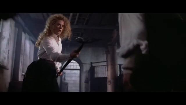 "Стой на месте не двигайся что проткну на насквозь!" Далёкая строна кинопокас смотреть онлайн