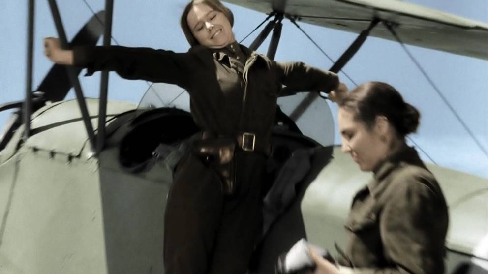 песня Клен зеленый, лист резной.Смуглянка. Ансамбль Казачьей песни х-ф В бой идут одни старики смотреть онлайн