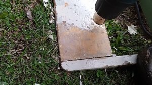 Удаление старой краски феном