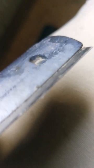 Лезвия такие тонкие, что их не видно! Этторе, скребок 15? смотреть онлайн