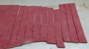 Розовые тальятелле