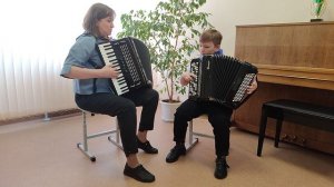 Р. Бажилин. Солнечный зайчик.