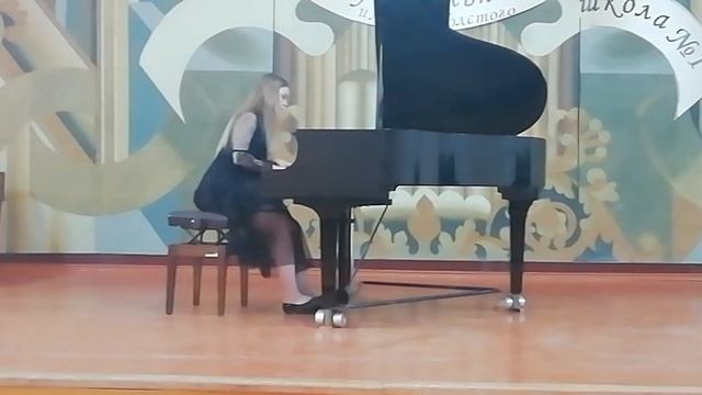 Окладникова Ульяна - С. Рахманинов - "Этюд картина g-moll" смотреть онлайн