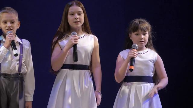 Только сам. Музыка, слова А. Ольханский. Исп. Анс. "Мажор смотреть онлайн