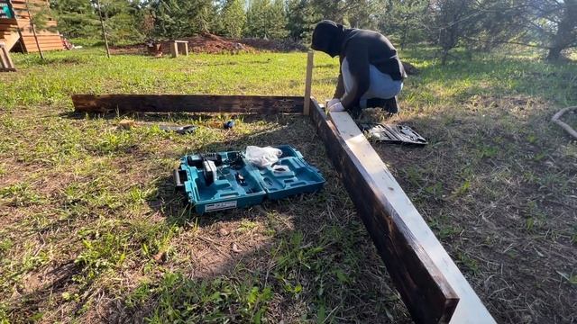 Строим высокие тёплые грядки. смотреть онлайн