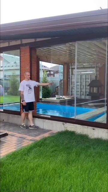 Безрамное остекление веранды