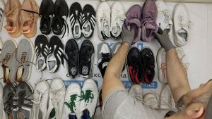 36907 Обувь спортивная брендовая, 2пак, scarpe sportivi firmate, секонд (extra) оптом