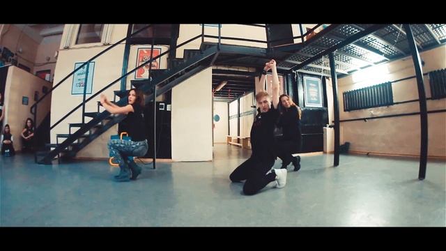 Igor Glinskiy Vogue Femme Workshop || "Я - Легенда" Vogue Ball смотреть онлайн