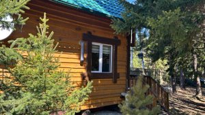 Самый лучший коттедж по сервису согласно рейтинга Красноярска. Бронируйте по телефону со скидкой 10%