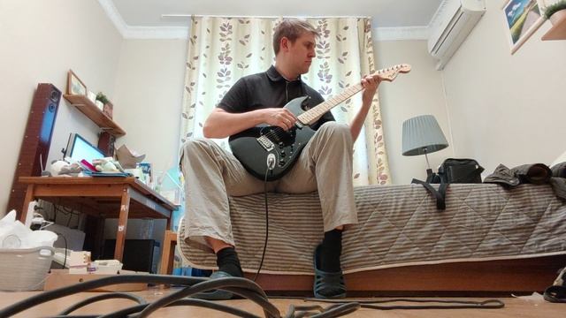 Обзор сборки и звука черного стратокастера, гитары-конструктора из пятилетнего грифа и неопознанной смотреть онлайн