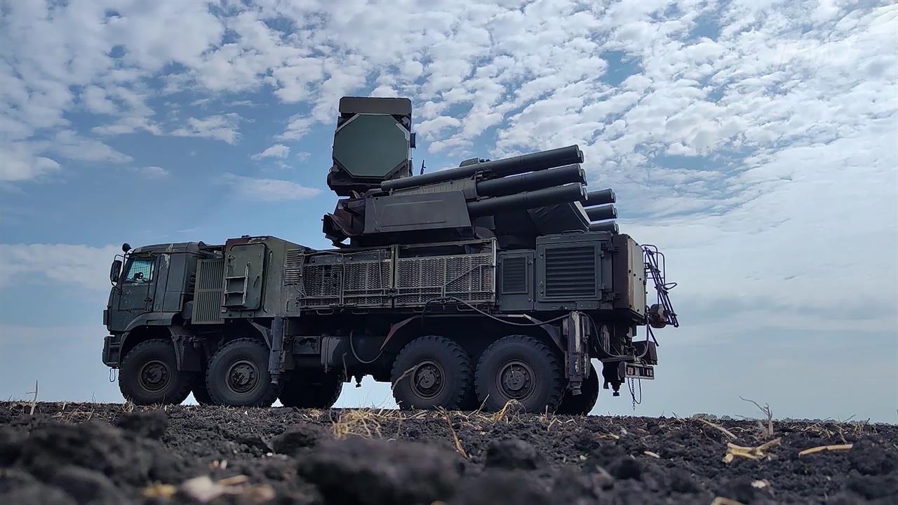 В полночь вступило в силу перемирие, объявленное по решению Верховного главнокомандующего