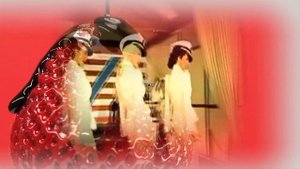 ХОЧУ НА РУЧКИ И ШОКОЛАДКУ