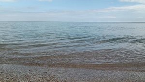 Чистейшая вода +16 градусов и никаких медуз: все что нужно знать об Азовском море в Кирилловке в мае