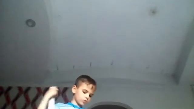 Еееее. Зделали меч титана. смотреть онлайн