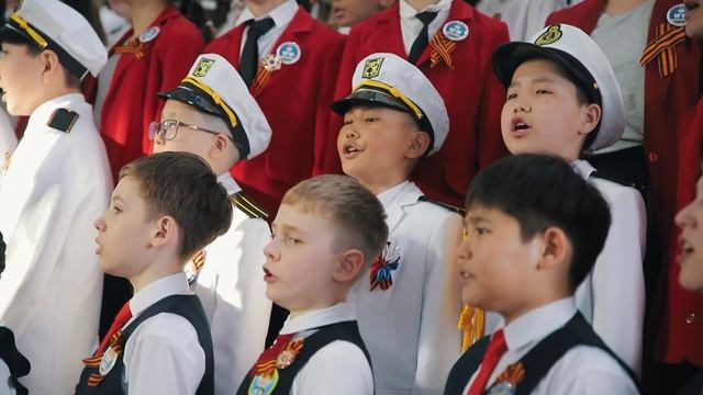 "День Победы"  муз. Д. Тухманова, сл. Владимира Харитонова