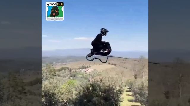 Польская компания Volonaut показала первый реактивный летающий мотоцикл - Airbike.