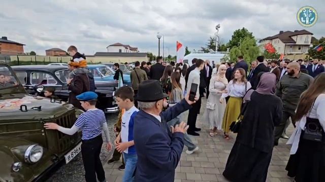 После торжественного открытия парка Победы и мемориала Вечного огня в Магасе состоялся праздничный