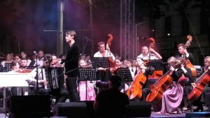 " Ручеек " Евгения Доги исполняет аккордеонист Драгош Горган. Фестиваль "Te salut, Chișinău !" 202