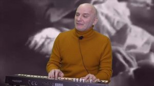 Фронтовому врачу.