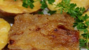 Сало печеное с чесноком и кардамоном