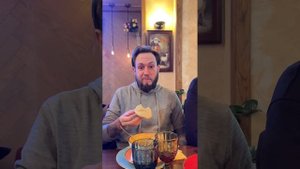 Как правильно есть хинкали