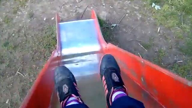 У бабушки на площадке!!! смотреть онлайн