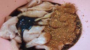 Куриное филе с соевым соусом в сметане