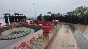 80 лет Победы Симбирская епархия и Симбирское ИППО у Обелиска Победы и Стеллы патриарху Сергию