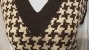 Жилет с узором "Гусиные лапки". Вязание крючком
