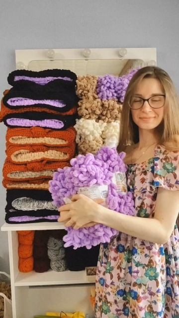 С трепетом и душой🫂💕 #лисошапка #вязаниеназаказ #shorts смотреть онлайн