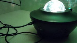 ночник звёздное небо в виде НЛО есть много разных функ
