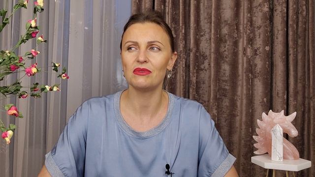 Поток о вас 🤍 Расклад на таро