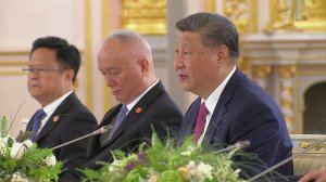 Более семи часов продолжались переговоры Владимира Путина и Си Цзиньпина в Москве