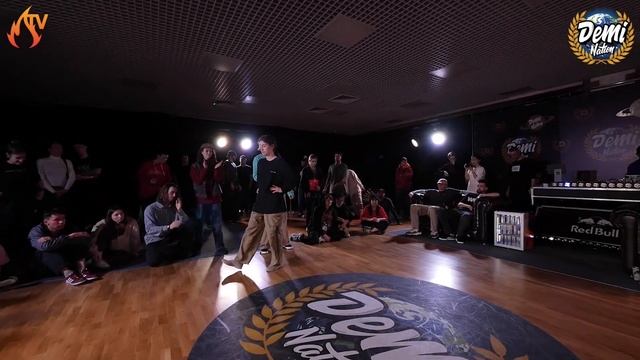 Кукуруза vs. Madina - 1/8 - Hip-Hop 1x1 - DemiNation 2021 смотреть онлайн