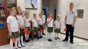 Поздравление от социального центра "Надежда" ко Дню Победы (08.05.2025)