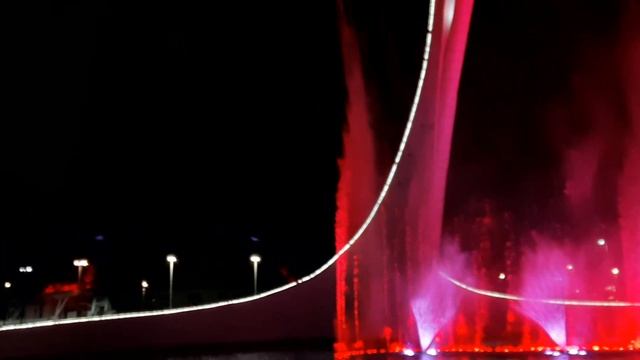 Шоу Поющего фонтана в Олимпийском парке. Латиноамериканская программа. 2023г. смотреть онлайн