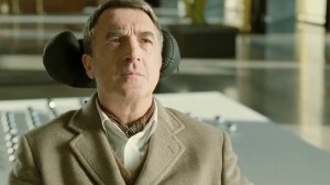 Отрывок из фильма " 1+1"/ Нету ручек нет конфетки ))