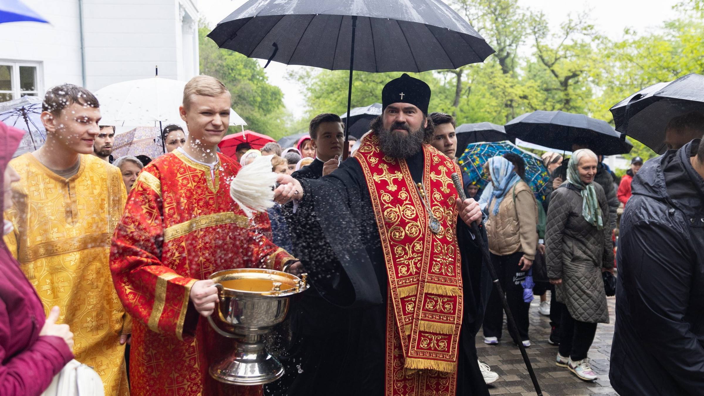 В Железноводске освятили минеральные источники смотреть онлайн