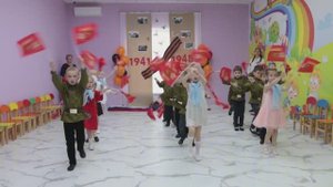 Танец с флажками Защитники Отечества // Детский сад