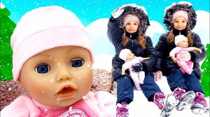 Играем в куклы Беби Бон и Аннабель на каникулах зимой Ксения и Арина как Мама