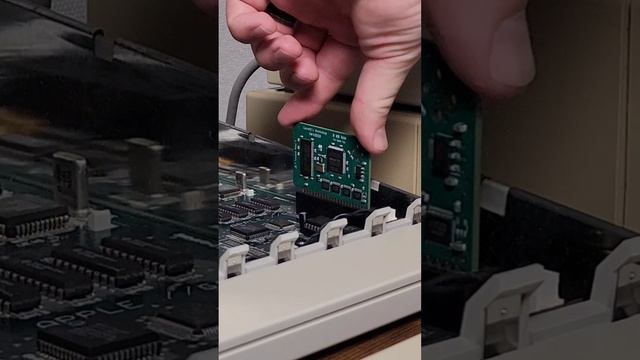 Upgrading an Apple IIGS WOZ Limited Edition. 8MB memory expansion #shorts #vintagecomputer
