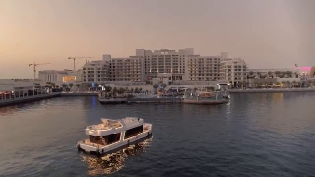 Диснейленд в Абу-Даби. смотреть онлайн