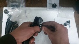 Ремонт роликів бокової двері Mercedes Vito 638,639. Всі ролікі н