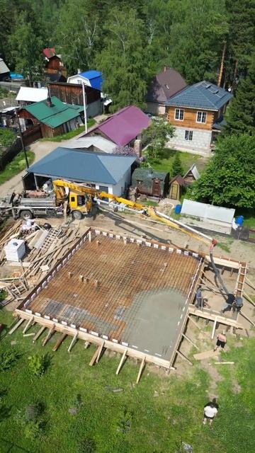 Заливка фундамента в п. Мельничная Падь! #строительств смотреть онлайн