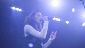 Осока. Уколола