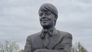 ОН НЕ СМОГ ПОБОРОТЬ РАК … ДВА ГОДА НАЗАД УМЕР МОДЕЛЬЕР ВАЛЕНТИН ЮДАШКИН | МОГИЛА МАЭСТРО 2 МАЯ 2025