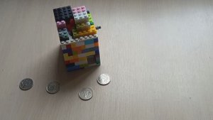 Как сделать лего торговый автомат для продажи конфет тик-так.