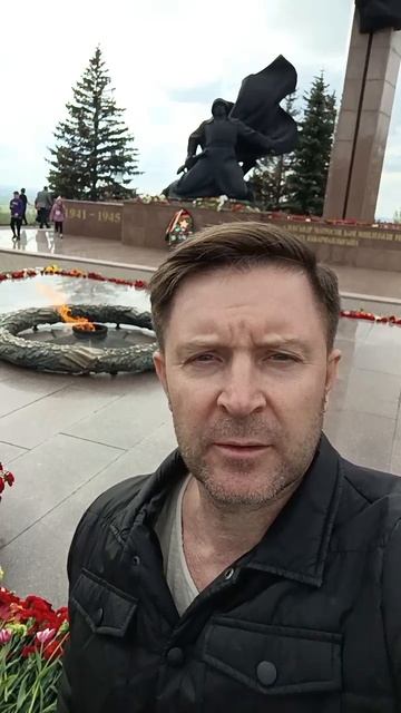 «Братские могилы» Стихотворение Владимира Высоцкого, 1964 год. #деньпобеды #стихиопобеде